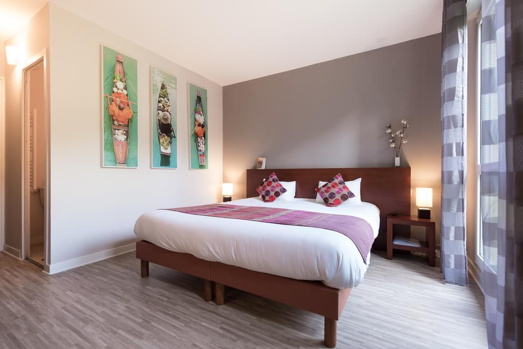 Latitude Ouest Hotel Restaurant & Spa لوكرونان المظهر الخارجي الصورة